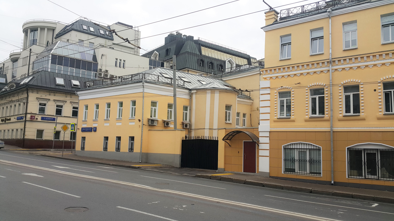 фасад дома, здание по адресу г Москва, ул Николоямская, д 38 стр 1